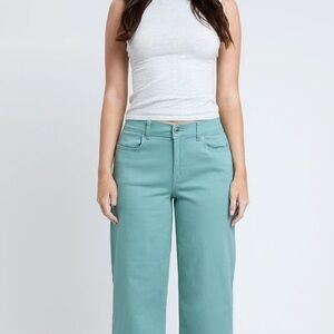 Women's YMI Cropped Wide leg Trouser Jeans in Evergreen